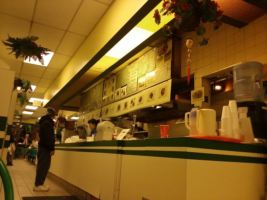 Noodle Wok | 600 Burnhamthorpe Rd W, Mississauga, ON L5B 2C4, Canada | Phone: (905) 896-8915