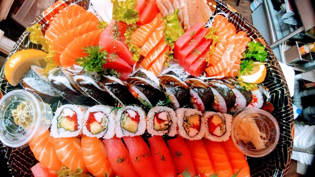 MoMo Sushi Burlington | 366 Plains Rd E, Burlington, ON L7T 0A4, Canada | Phone: (289) 230-0765