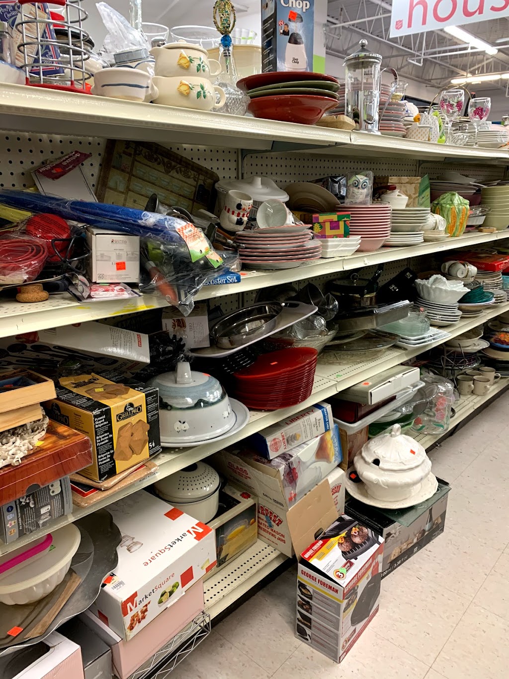 The Salvation Army Thrift Store | 3245 Fairview St, Burlington, ON L7N 3L1, Canada | Phone: (905) 633-8762