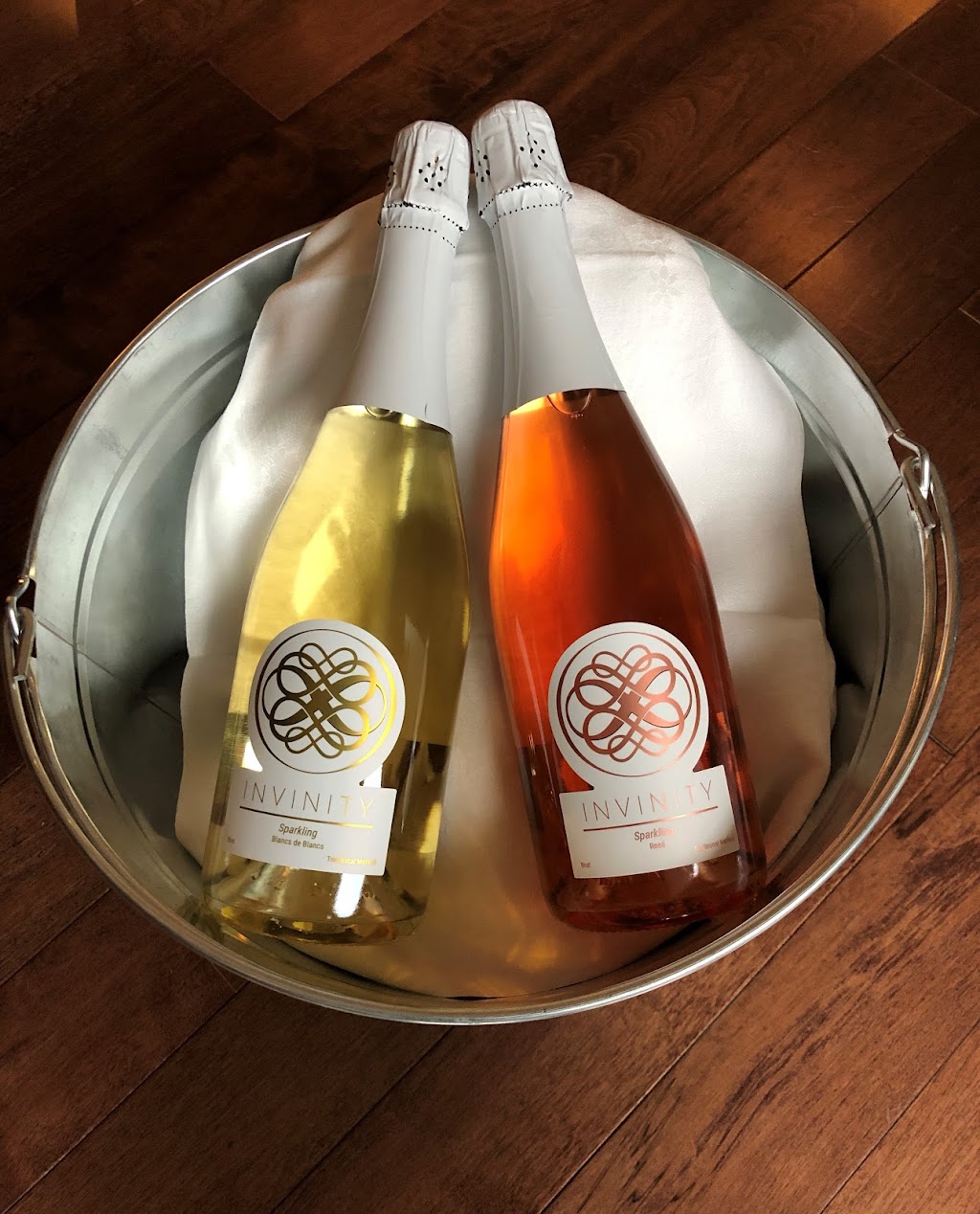 Invinity Sparkling Wine House | 10755 Madrona Dr, North Saanich, BC V8L 5M7, Canada | Phone: (250) 532-0123