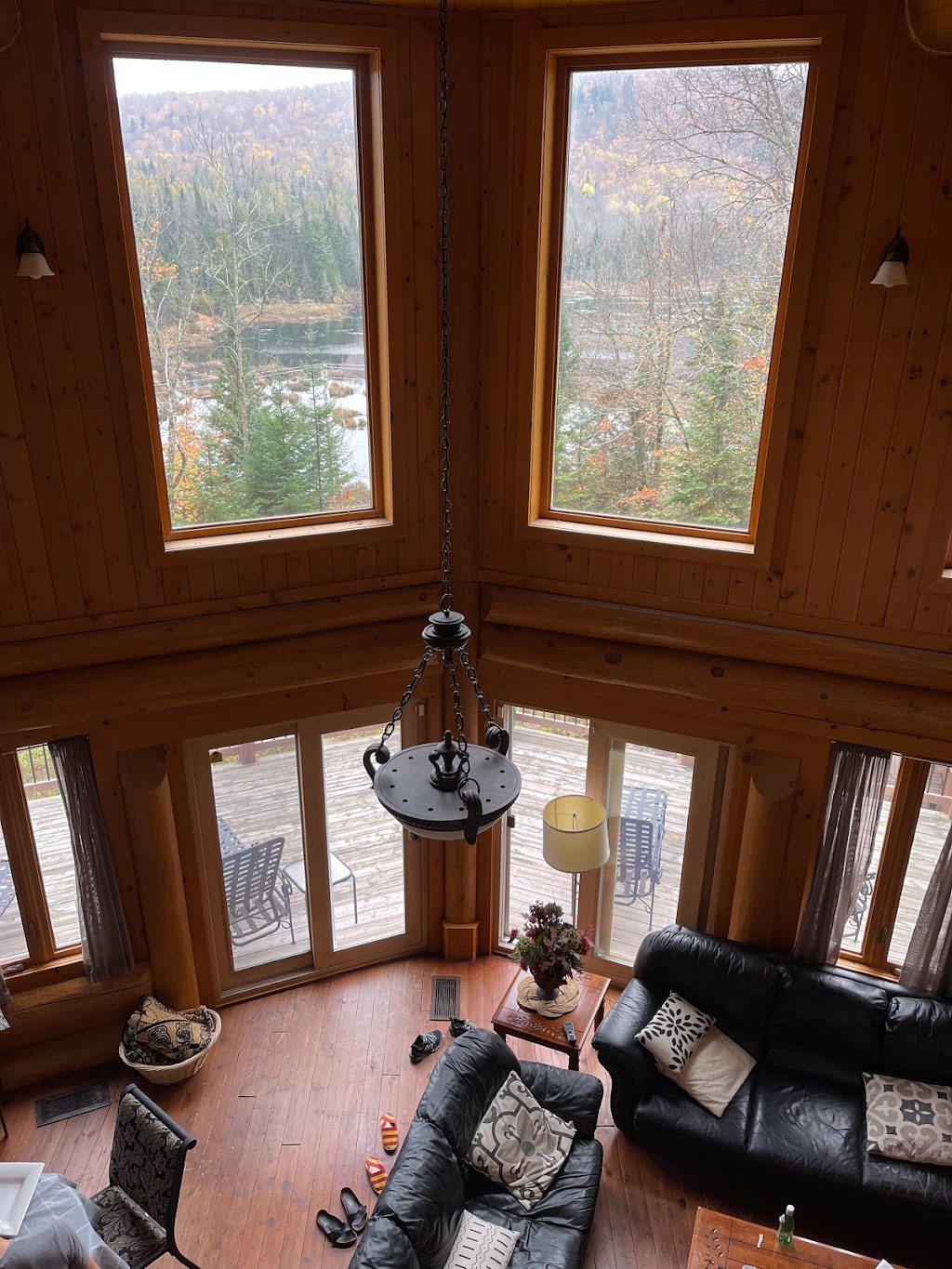 Chalet Héritage Nature | 4300 Rue De lHéritage, Sainte-Adèle, QC J8B 2H9, Canada | Phone: (888) 456-8745
