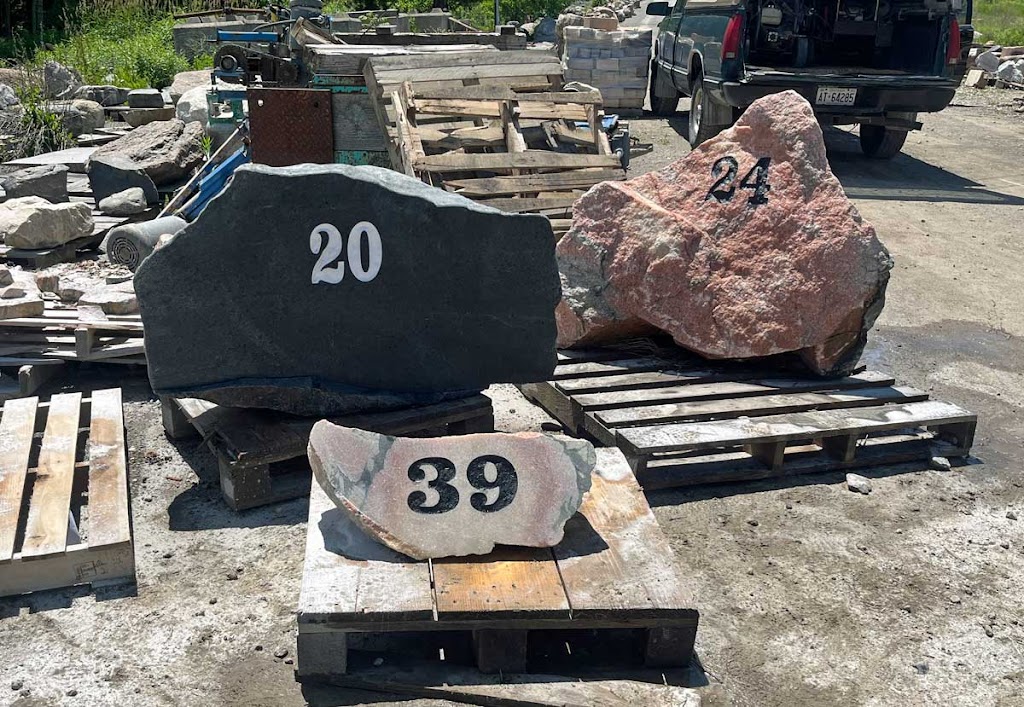 Swifty Stones Engraving | 76 Courtice Ct, Courtice, ON L1E 2T3, Canada | Phone: (905) 259-9763