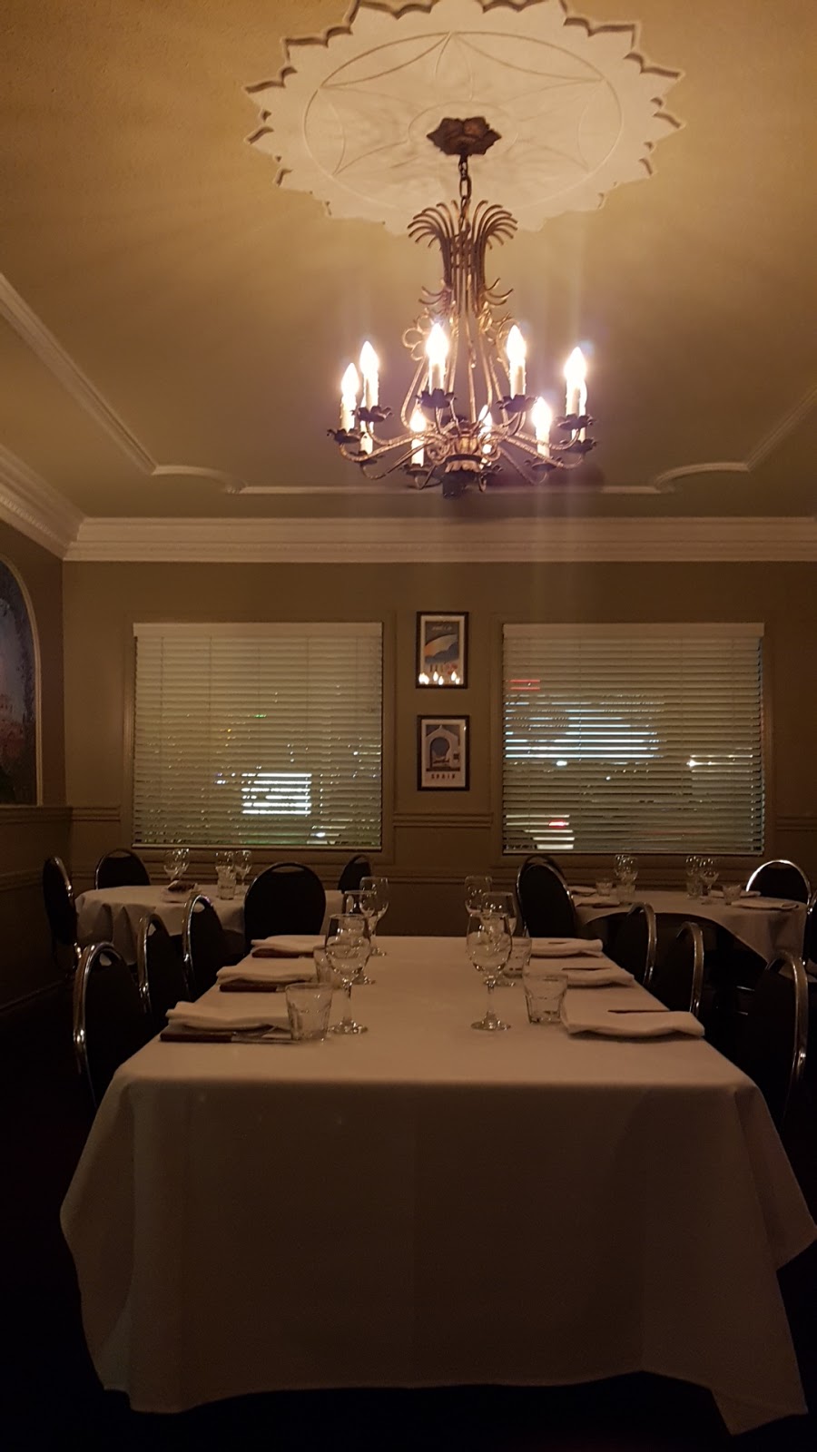 Napoli Ristorante Pizzeria | 5485 Ferry St, Niagara Falls, ON L2G 1S3, Canada | Phone: (905) 356-3345