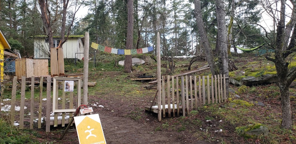 Yellowhouse Art Centre | 2517 Sturdies Bay Rd, Galiano Island, BC V0N 1P0, Canada | Phone: (778) 918-9302