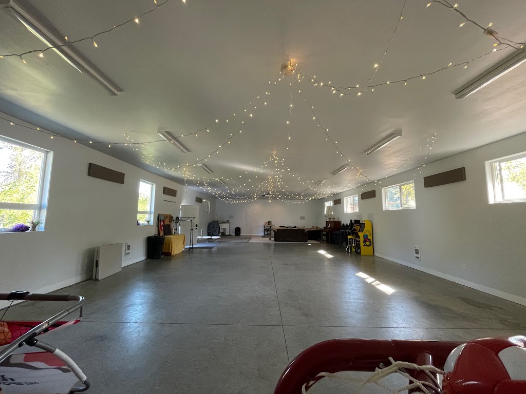 Barnyard Party Animals | 2065 Miracle Beach Dr, Black Creek, BC V9J 1K3, Canada | Phone: (250) 202-8087