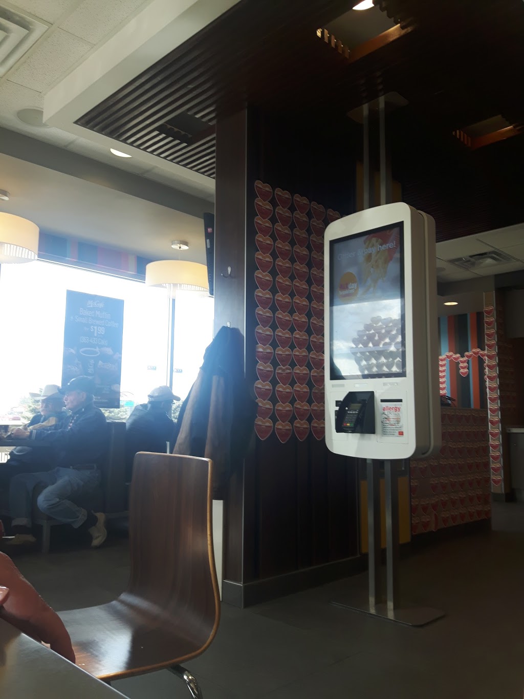 McDonalds | 4419 AB-2A, Ponoka, AB T4J 1J8, Canada | Phone: (403) 783-8927