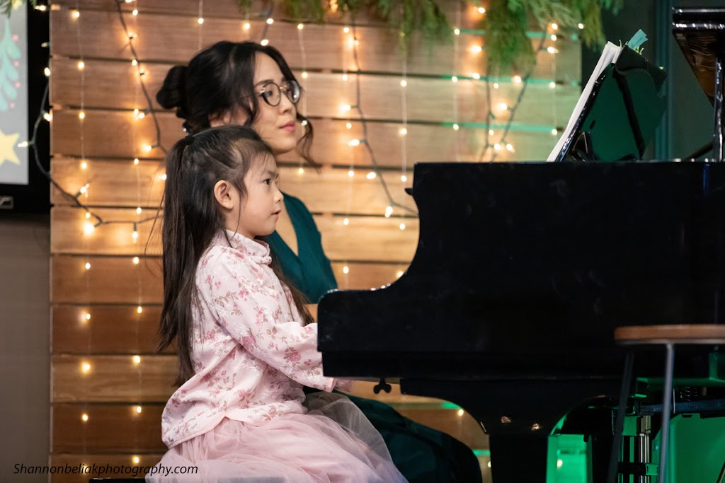 Suzies Music Studio | Piano & Voice Lessons | 250 Union Ave, Komoka, ON N0L 1R0, Canada | Phone: (226) 926-2876