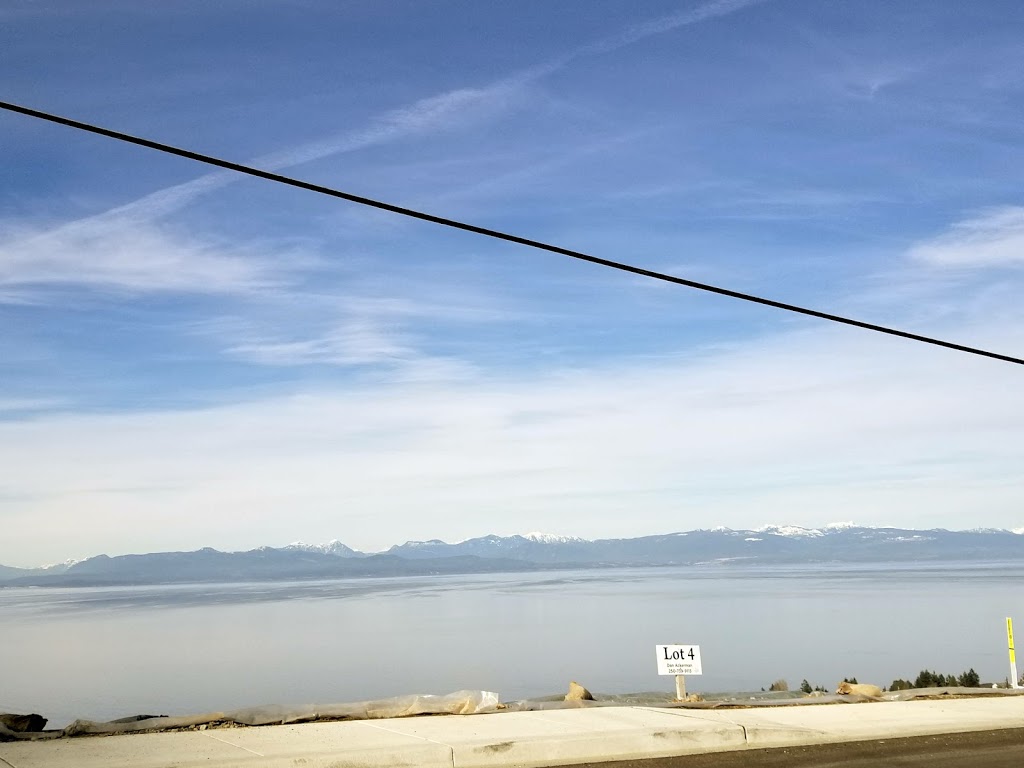Cliffside Park | 5335 Smokey Crescent, Nanaimo, BC V9T 5R6, Canada | Phone: (250) 754-4251