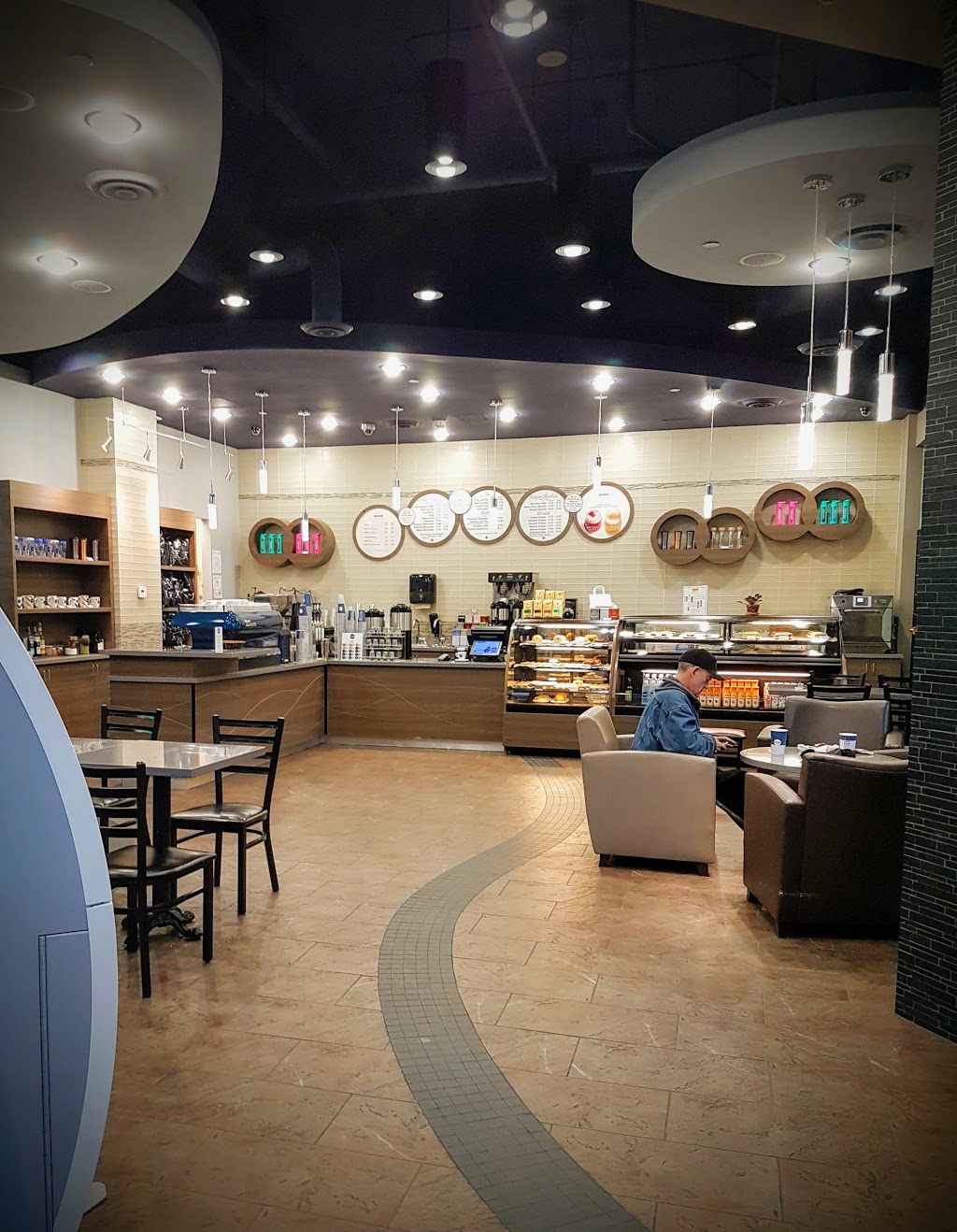Waves Coffee | 10777 University Dr #105, Surrey, BC V3T 0E6, Canada | Phone: (604) 498-2283