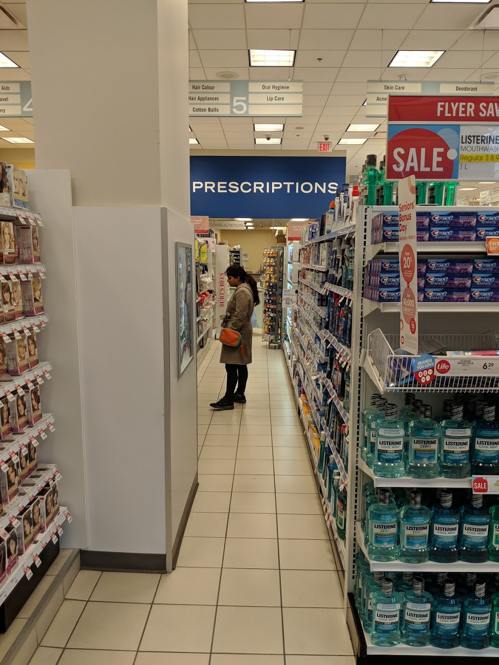 Shoppers Drug Mart | 236 Bloor St W, Toronto, ON M5S 1T8, Canada | Phone: (416) 927-0440