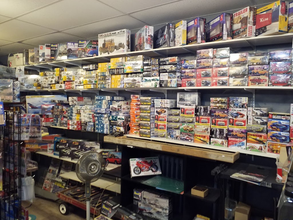 Nautilus Aquatics & Hobbies Supply Store | 6442 Quinpool Rd, Halifax, NS B3L 1A8, Canada | Phone: (902) 454-4296