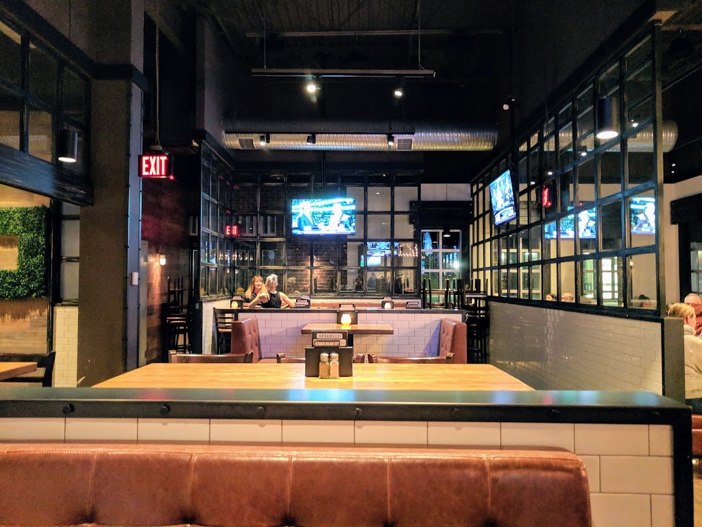 State & Main Kitchen & Bar | 8 Nolan Hill Blvd NW #300, Calgary, AB T3R 0T9, Canada | Phone: (403) 454-6246