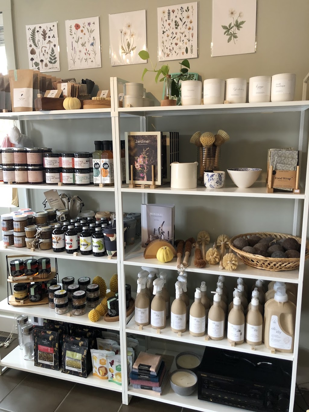 Milvä | 982 Rue Suppère, Mont-Tremblant, QC J8E 3J3, Canada | Phone: (819) 681-9140
