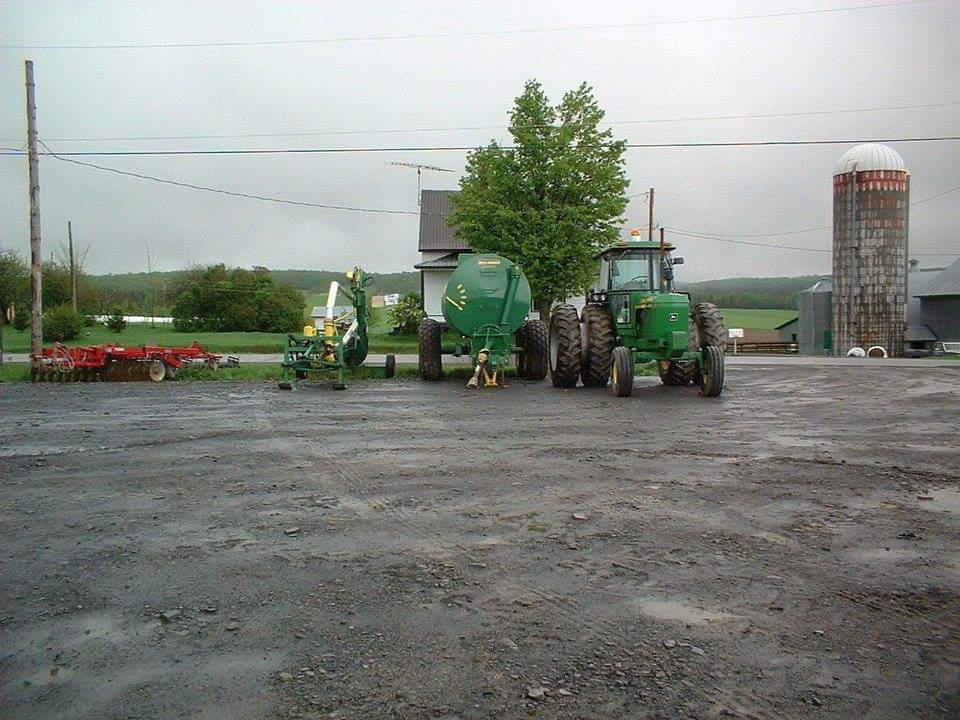 Ferme Milvie Senc | 620 rang 9 St-benoit-Lâbre, Saint-Benoît-Labre, QC G0M 1P0, Canada | Phone: (418) 228-7399