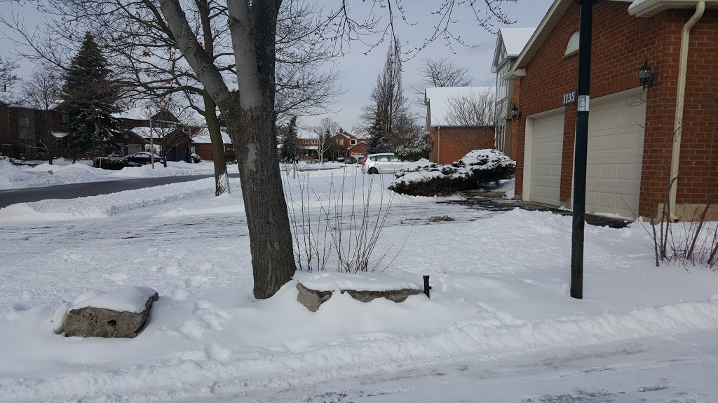 Iroquois Shoreline Woods Park | 2047 Grosvenor St, Oakville, ON L6H 5A2, Canada