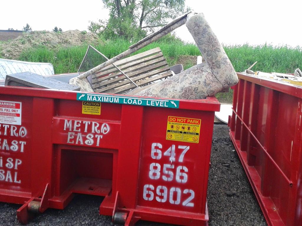 Metro East Disposal Inc | 1615 Dundas St W, Whitby, ON L1N 7G3, Canada | Phone: (647) 856-6902