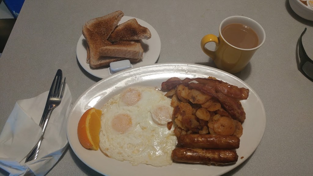 Wimpys Diner | 443 The Queensway S, Keswick, ON L4P 3J4, Canada | Phone: (905) 476-4166