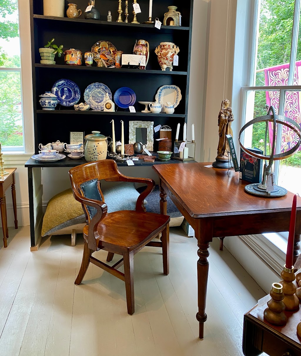 Pleasant Street Living | 24 Pleasant St, Bear River, NS B0S 1B0, Canada | Phone: (902) 467-1920