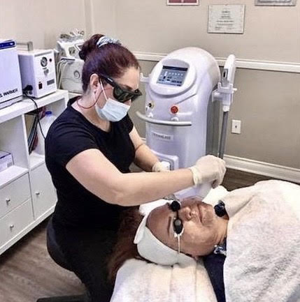 Arga Light Laser& Skin Care | 3059 Timber Ct, Coquitlam, BC V3E 2Y8, Canada | Phone: (604) 838-8445