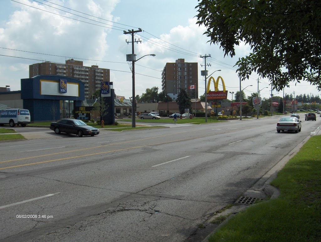 RBC Royal Bank | 413 Highland Rd W, Kitchener, ON N2M 3C6, Canada | Phone: (519) 575-2280