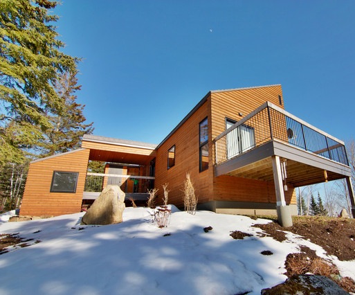 Domaine du Coteau | 170 Rue du Marais, Saint-Ferréol-les-Neiges, QC G0A 3R0, Canada | Phone: (514) 989-8777