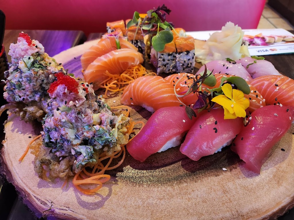 Sushi Ami | 1469 Rue Fleury E, Montréal, QC H2C 1S3, Canada | Phone: (514) 903-8588
