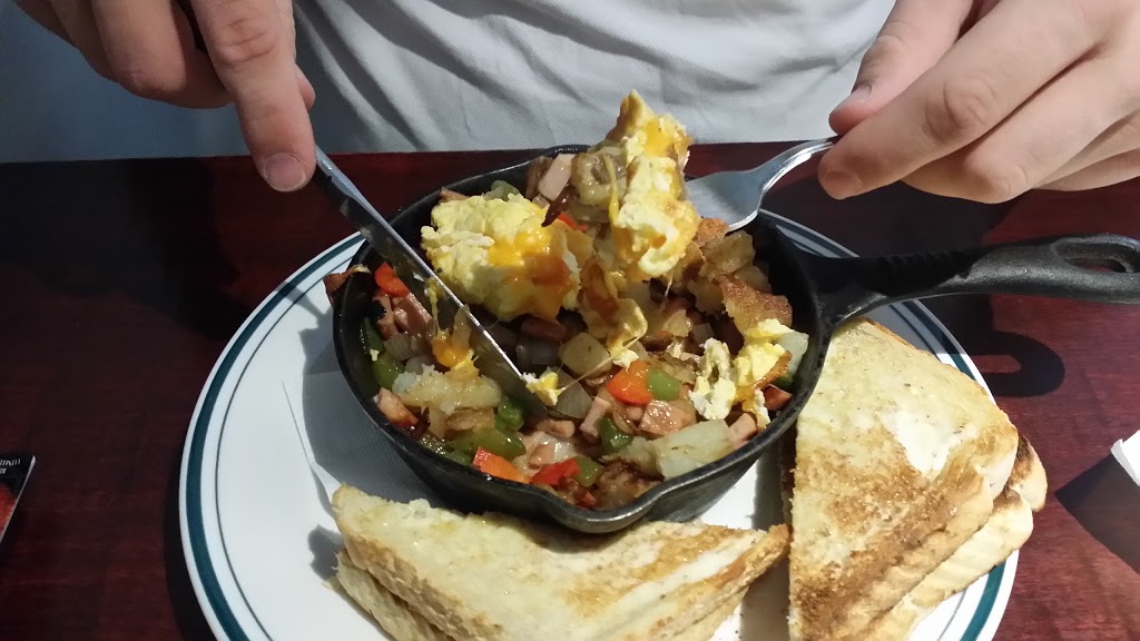 Pepper Pot Grill | 1822 Byland Rd, West Kelowna, BC V1Z 1A9, Canada | Phone: (250) 769-6383
