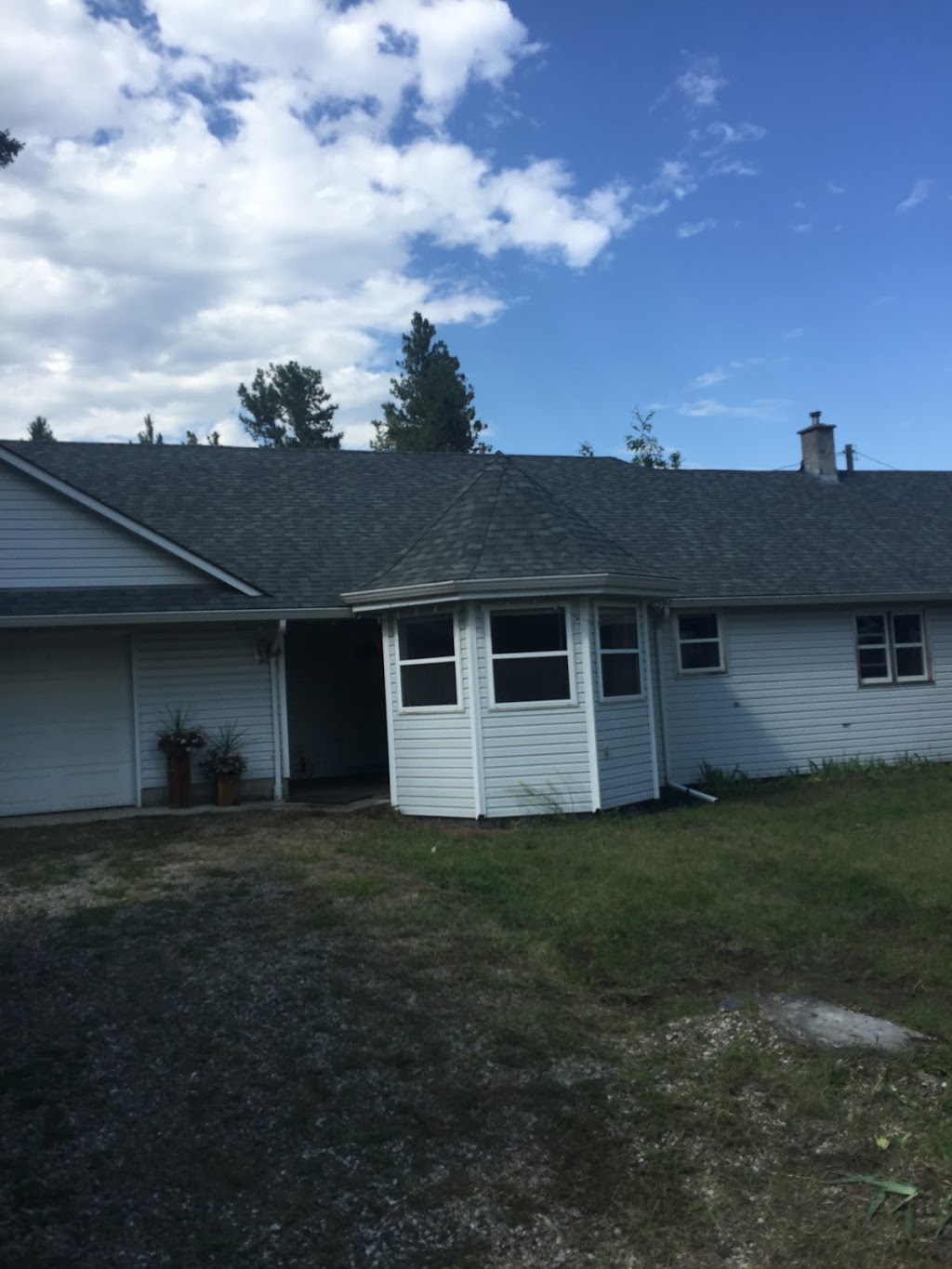 Select Roofing | 4305 19 Ave #15, Vernon, BC V1T 9X4, Canada | Phone: (250) 308-8666