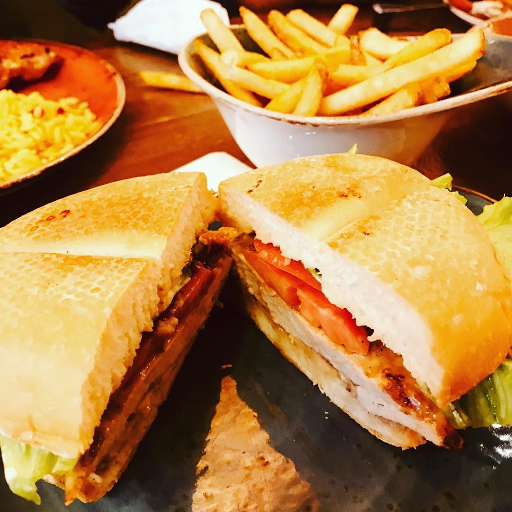 Barcelos Flame Grilled Chicken | 5000 Canoe Pass Way #07, Tsawwassen, BC V4M 4G9, Canada | Phone: (604) 382-0090