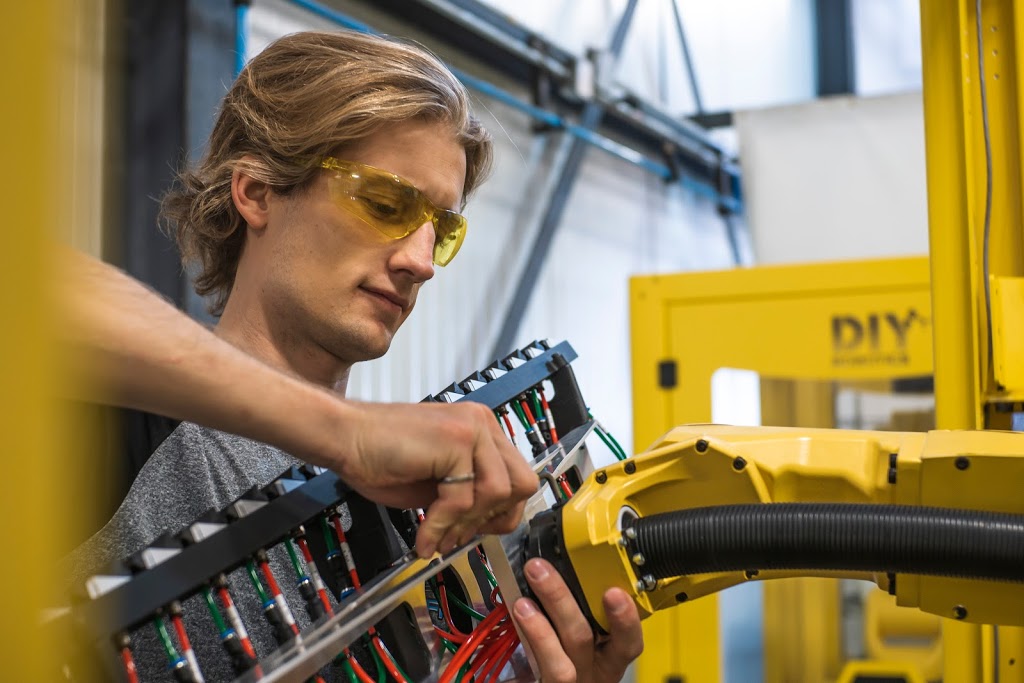 DIY-Robotics | 465 Rue Joseph-Latour, Sherbrooke, QC J1C 0W2, Canada | Phone: (819) 846-1797