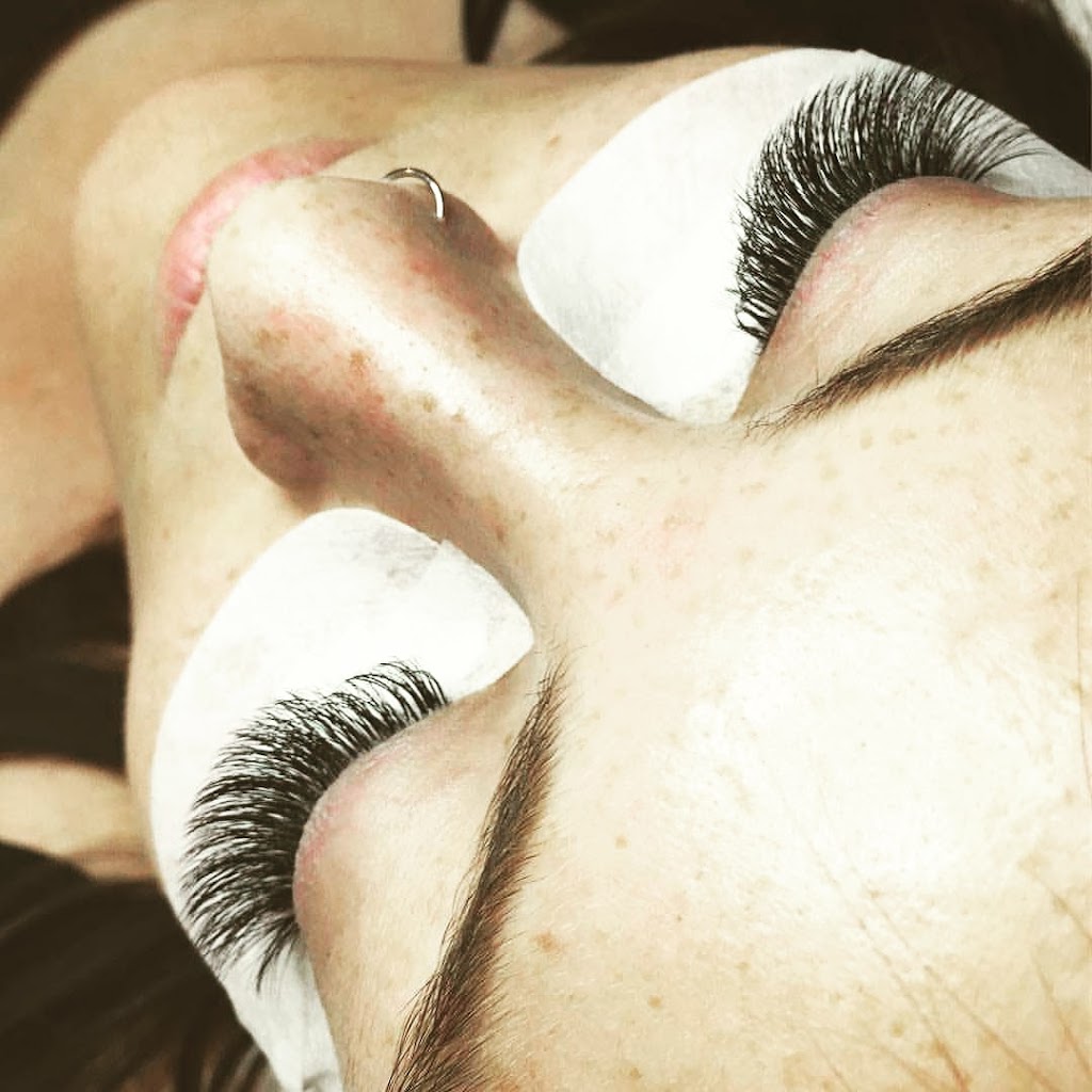 DLish Lash & Body | 580 Acadia Dr SE, Calgary, AB T2J 0B6, Canada | Phone: (403) 831-6301