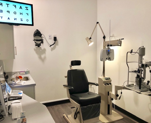 Crest Eyecare | 1500 Regent Ave W Unit 9, Winnipeg, MB R2C 3A8, Canada | Phone: (204) 421-8080