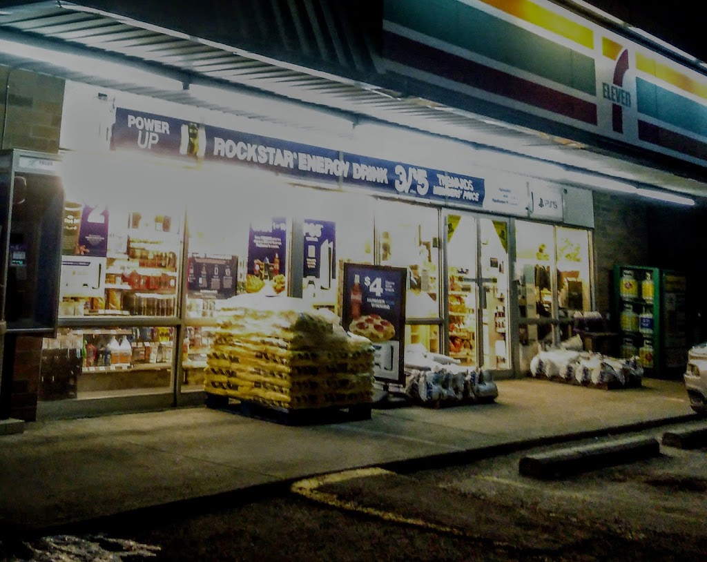 7-Eleven | 4952 52 St, Innisfail, AB T4G 1S7, Canada | Phone: (403) 227-4850