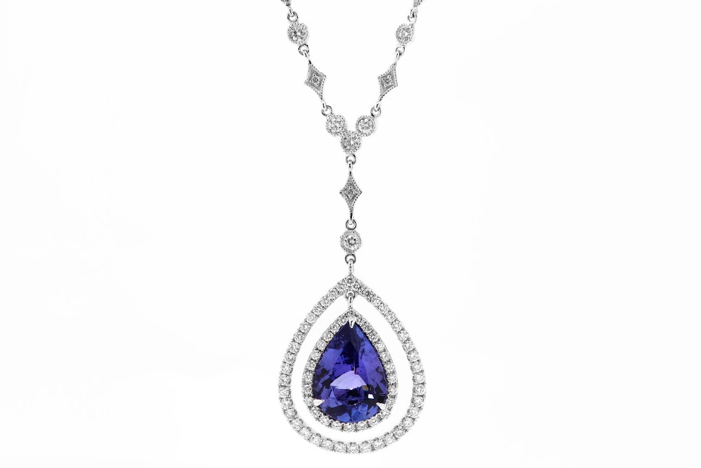 Robert Cleeve Custom Jewellers | 15117 Yonge St, Aurora, ON L4G 1M3, Canada | Phone: (905) 503-0544