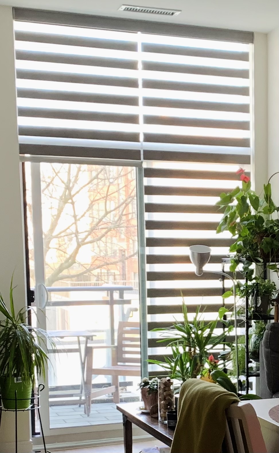 Prime Window Coverings | 2450 Post Rd #4, Oakville, ON L6H 0J2, Canada | Phone: (647) 921-4383