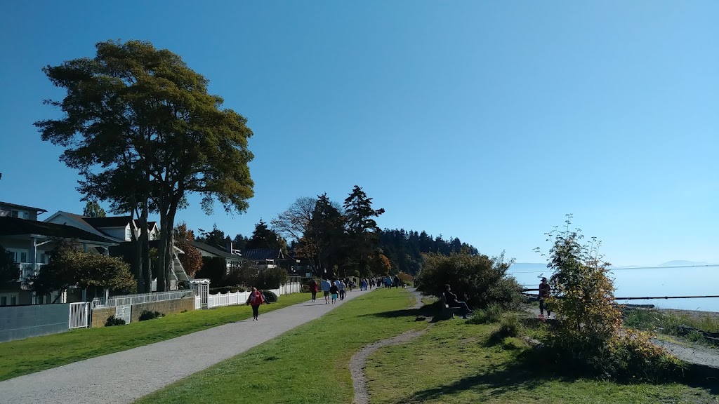 Crescent Beach Photography Club | 2916 McBride Ave, Surrey, BC V4A 3G2, Canada | Phone: (604) 535-0015