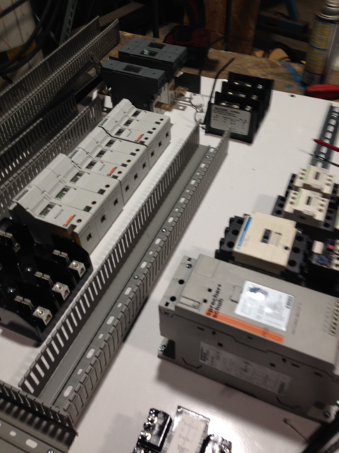 D. Randall Industrial Electric | 2020 Wentworth St #31, Whitby, ON L1N 7V4, Canada | Phone: (905) 433-9955