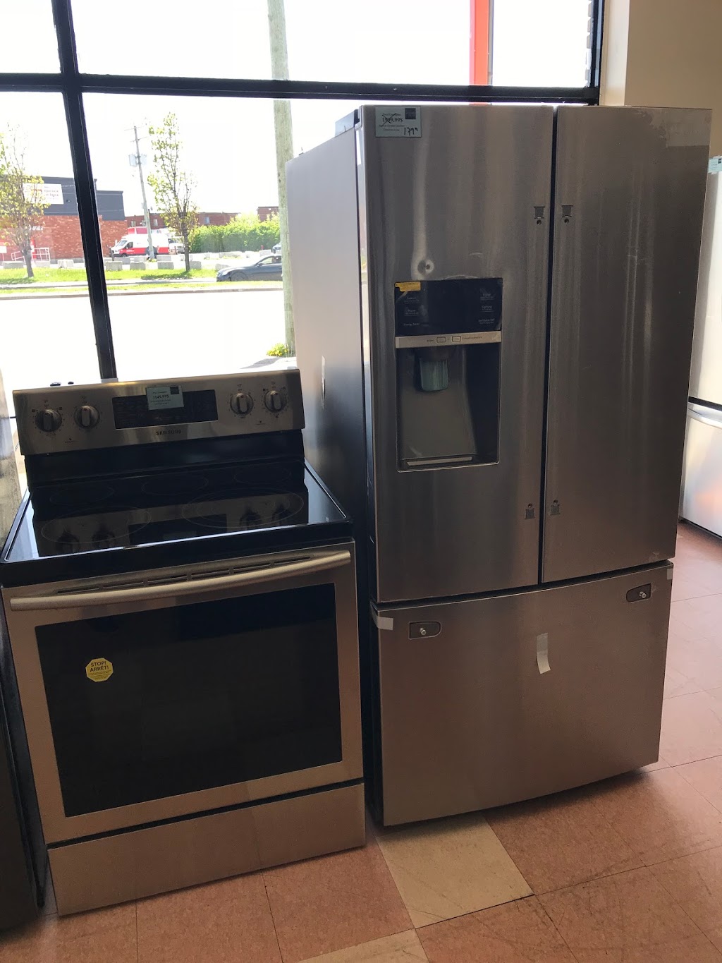 EconoPlus | 8799 Boulevard Newman, LaSalle, QC H8R 1Y9, Canada | Phone: (514) 366-6262