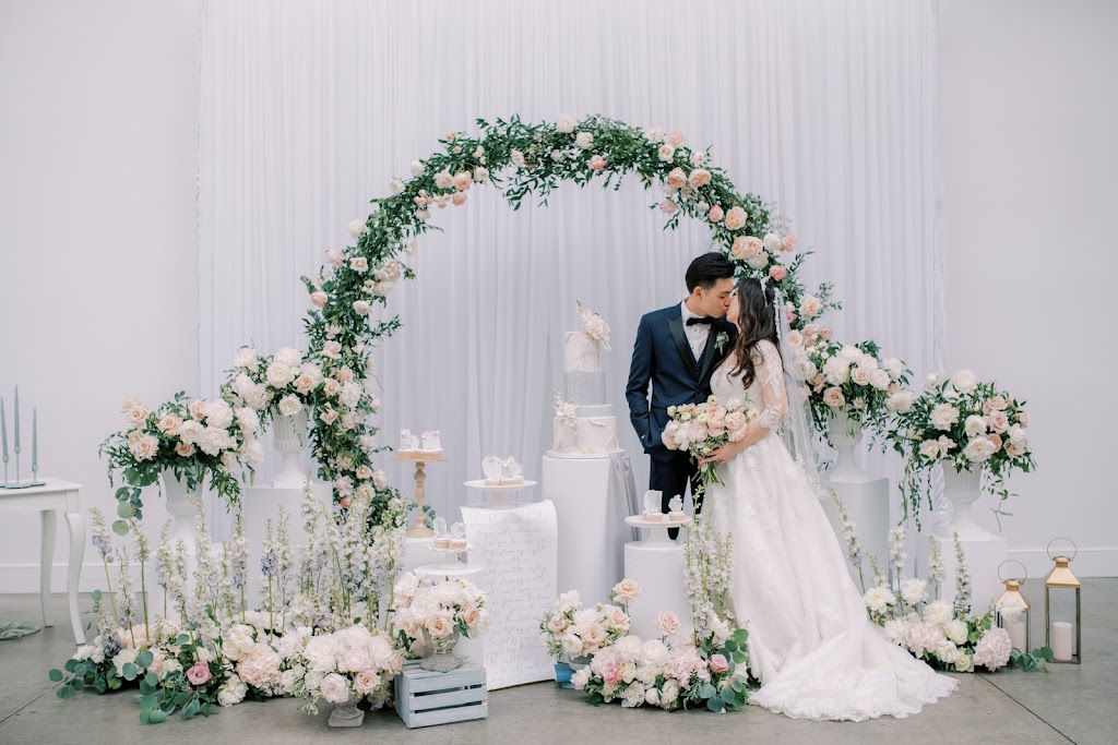 Vancouver Wedding Planning, Flowers, Decor - Paradise Events | 5491 Regent St #304, Burnaby, BC V5C 4H4, Canada | Phone: (604) 687-6200