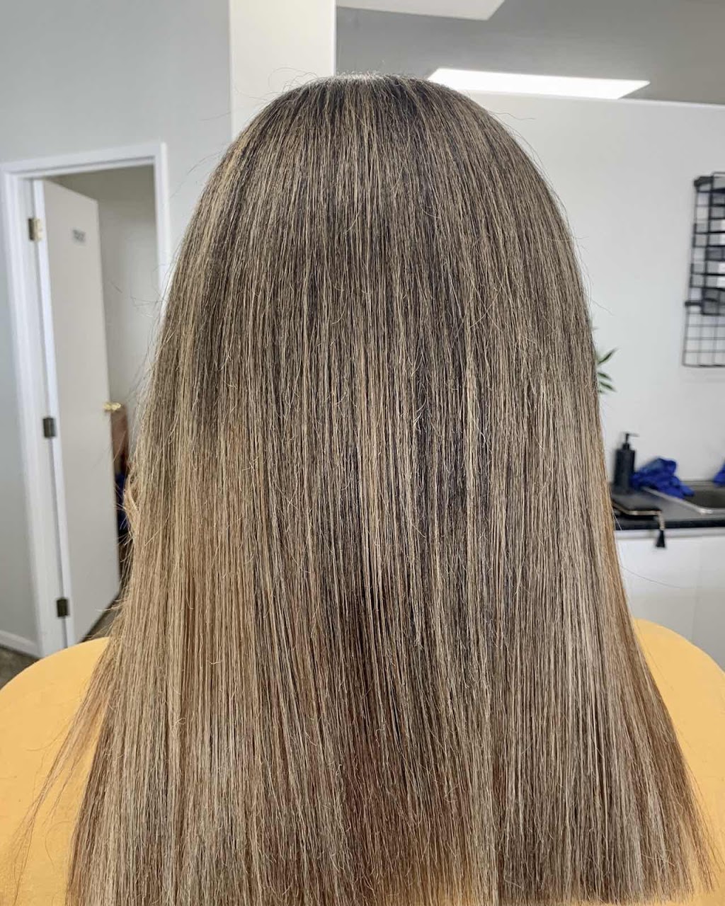 Preet salon | 15736 (B Boul Gouin O, Sainte-Geneviève, QC H9H 1C3, Canada | Phone: (514) 755-3211