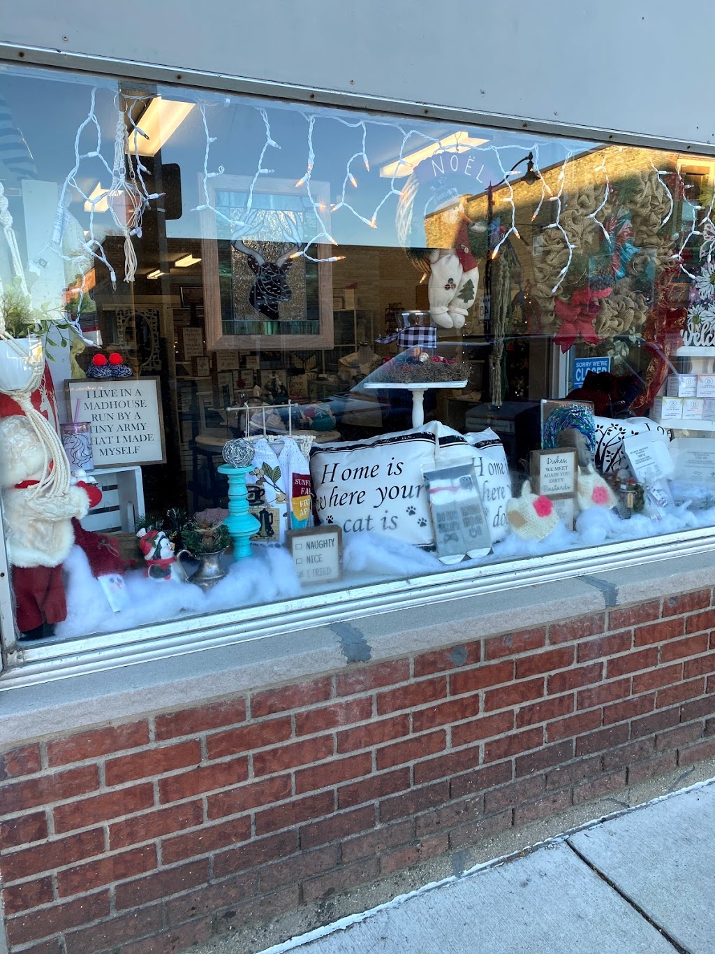 Tais Art Studio | 4165 Petrolia Line, Petrolia, ON N0N 1R0, Canada | Phone: (226) 738-0730