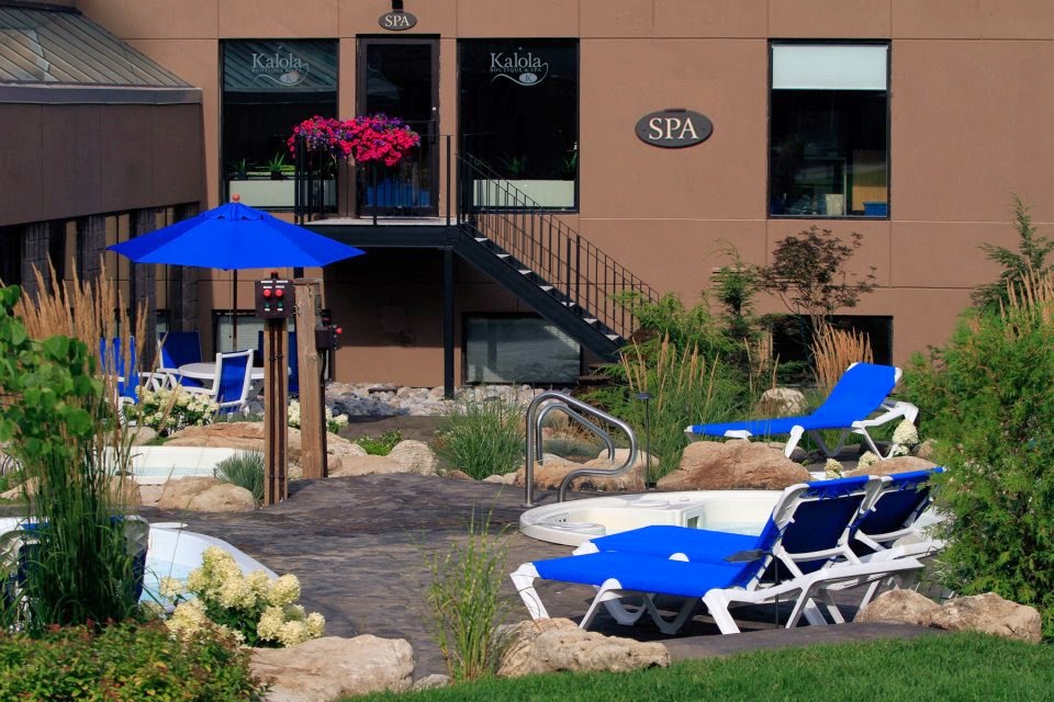 Kalola Spa | 110 Jozo Weider Blvd, The Blue Mountains, ON L9Y 0P7, Canada | Phone: (705) 443-5808