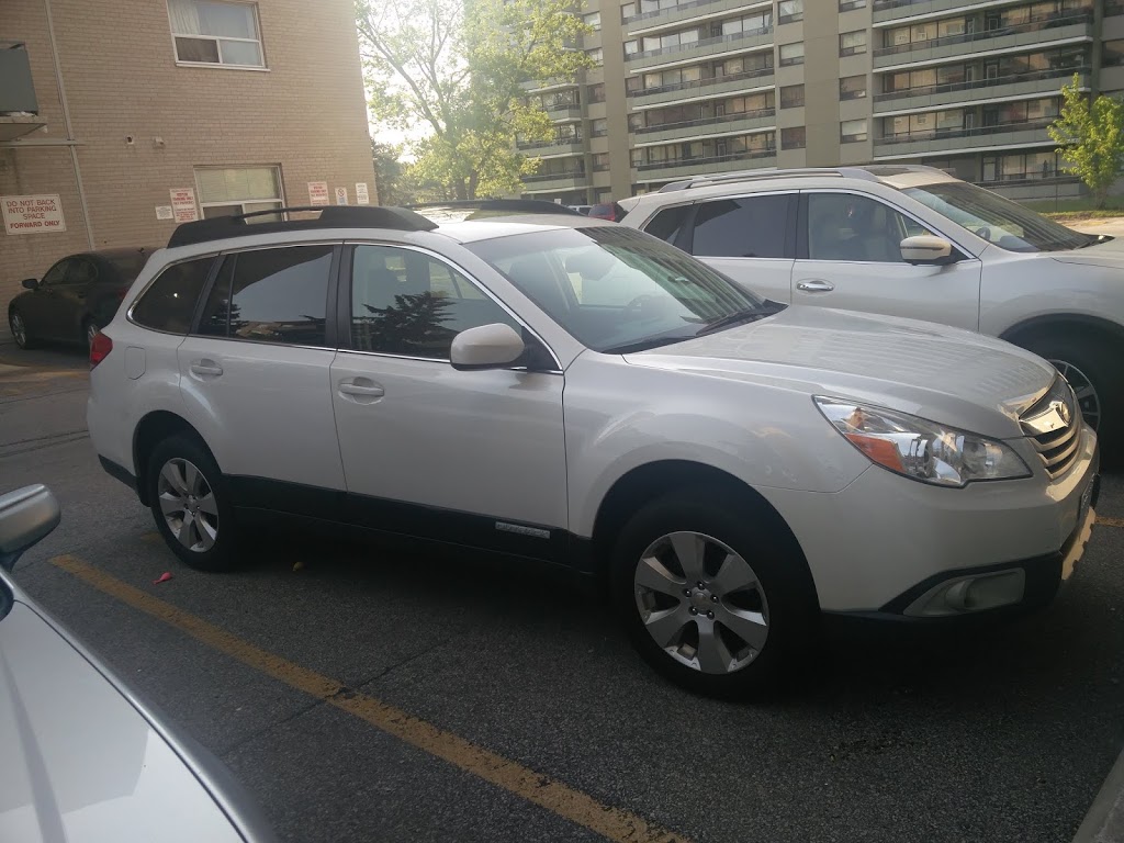 Parkway Auto Trade | 8215 Lawson Rd, Milton, ON L9T 5E5, Canada | Phone: (888) 783-3416