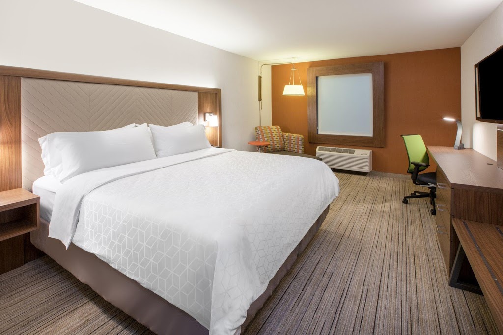 Holiday Inn Express & Suites Calgary Airport Trail NE | 41 Freeport Cres NE, Calgary, AB T3J 0T7, Canada | Phone: (403) 274-7800