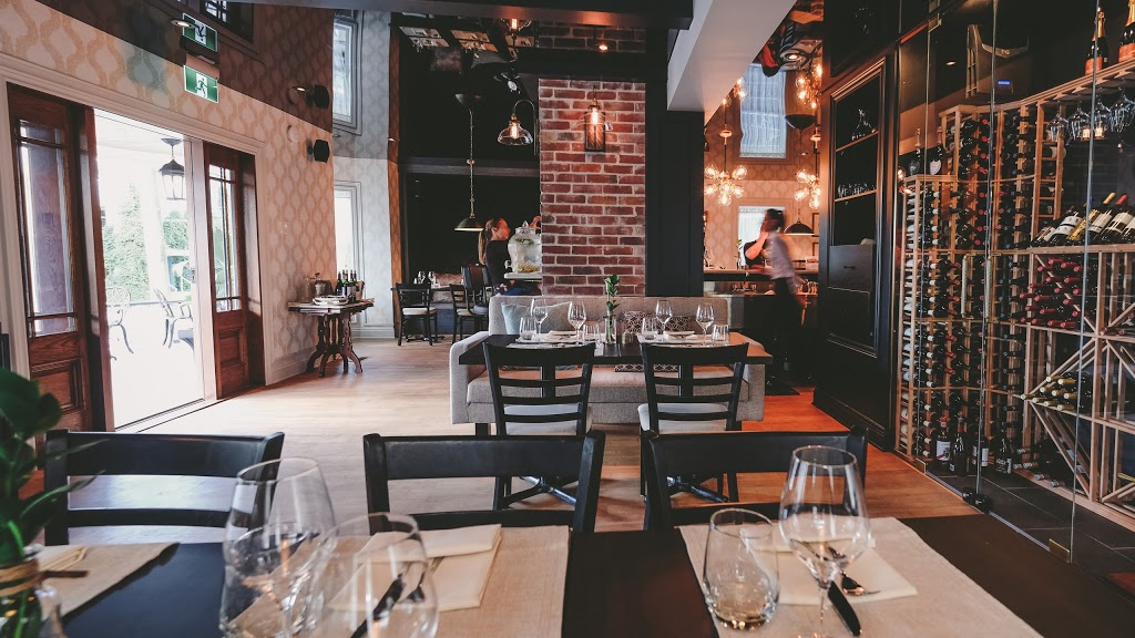 Maison Boire | 13 Rue Court, Granby, QC J2G 4Y6, Canada | Phone: (579) 365-3232