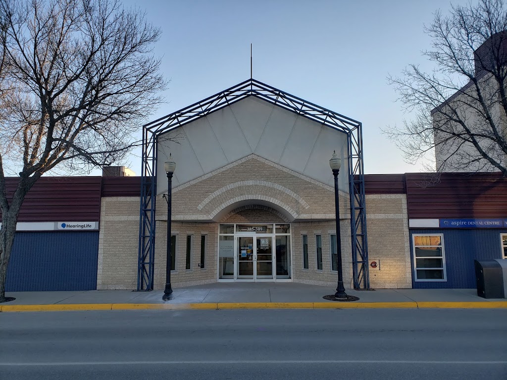 Winkler Pharmacy | 309 Main St, Winkler, MB R6W 4A5, Canada | Phone: (204) 325-8787