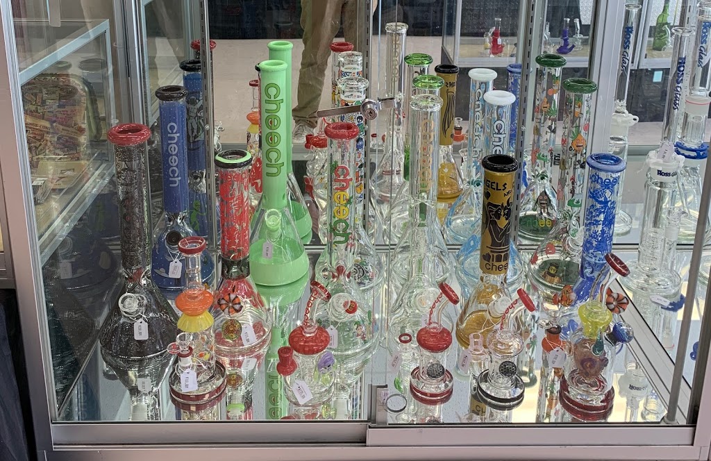 Emporium Glass | 165 Argyle Ave N, Listowel, ON N4W 1M7, Canada | Phone: (519) 418-4888