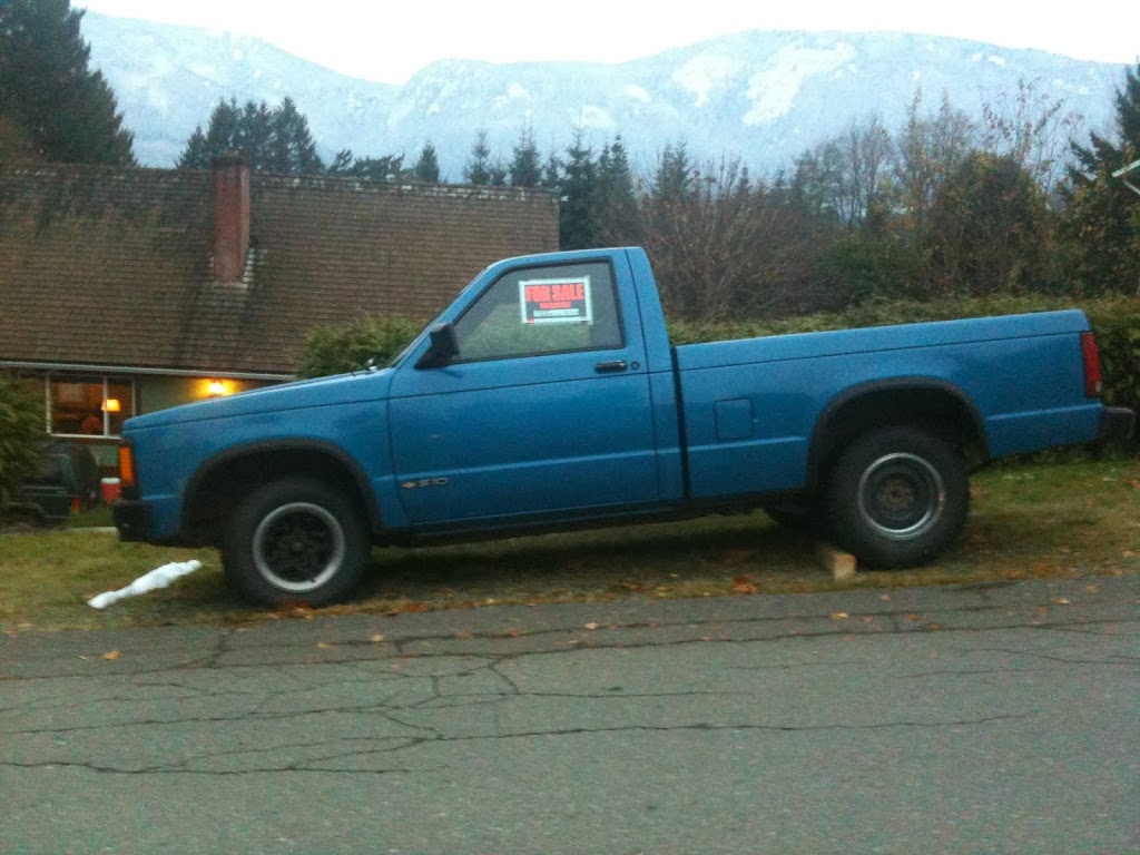 Astro Towing & Scrap car removal Surrey | 9911 Lyncean Dr, Surrey, BC V4N 4M6, Canada | Phone: (604) 618-6925