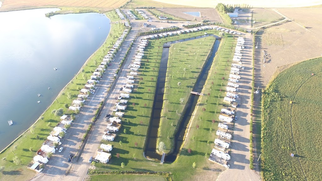 King Arthurs Lakefront Resorts | Vauxhall, AB T0K 2K0, Canada | Phone: (403) 634-1824