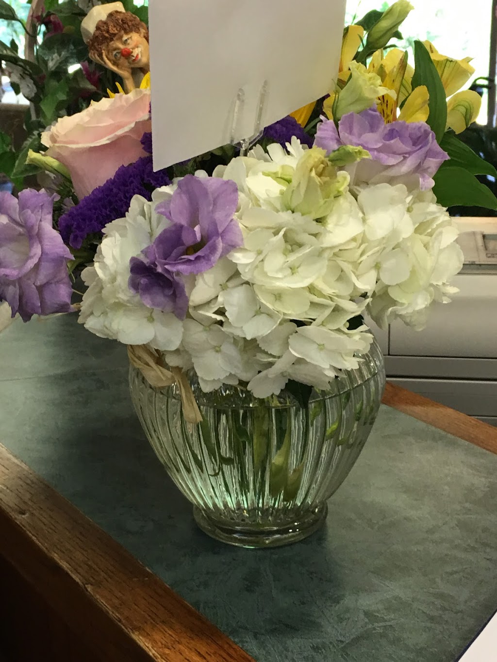 Pattis Flower Boutique | 259 Grange Rd Unit 5, Guelph, ON N1E 6R5, Canada | Phone: (519) 822-0101
